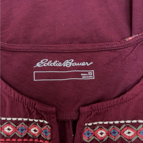 Eddie Bauer Tribal Embroidered Cotton Cap Sleeve T-shirt Boho Maroon Wine XS NEW - Picture 2 of 10